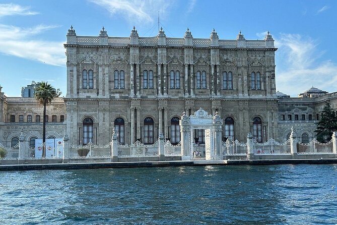 Dolmabahçe Palace and Sunset Tour on Luxury Yacht - Should You Book This Dolmabahçe Palace and Sunset Yacht Tour?