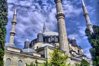 Edirne Day Trip from Istanbul - Uç Şerefeli Camii and Eski Cami: two mosque styles you can compare fast