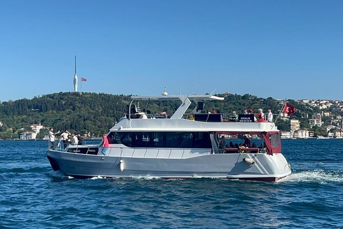 Escape the Crowds: Relaxing Sunset Cruise for 35 Guests or Less - Key things to know before you go