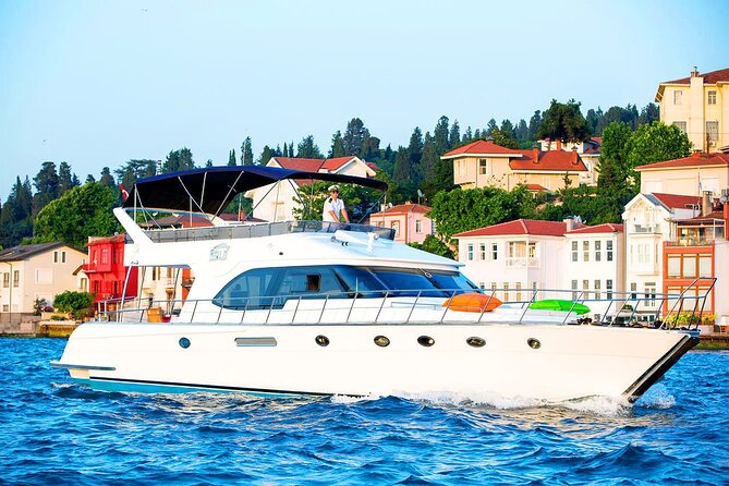 Exclusive Bosphorus Cruise - Luxury Yacht Experience in Istanbul - Dolmabahçe to Çırağan: Europe’s Waterfront Powerhouses