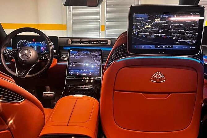 First Class Business Sedan Airport Transfer Services in Istanbul - What this is, in plain language: a private sedan door-to-airport transfer