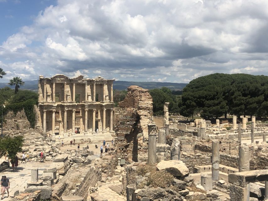 From Istanbul: 2 Days Private Pamukkale and Ephesus Tour - The smart value of a two-day Istanbul-to-Aegean shortcut