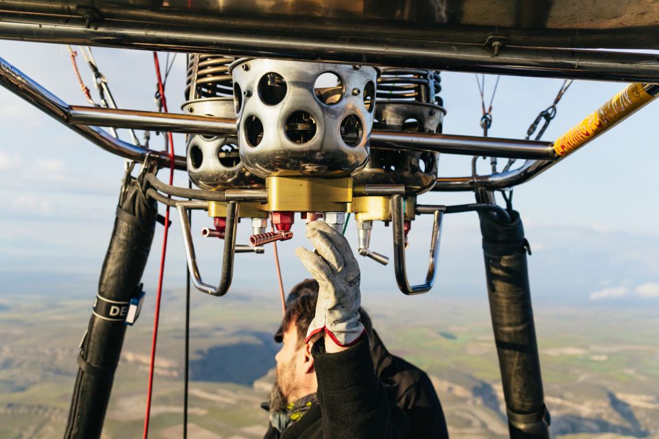 From Istanbul: 3-Day Cappadocia Tour with Balloon Ride - Timing, group size, and communication: how to make it stress-free