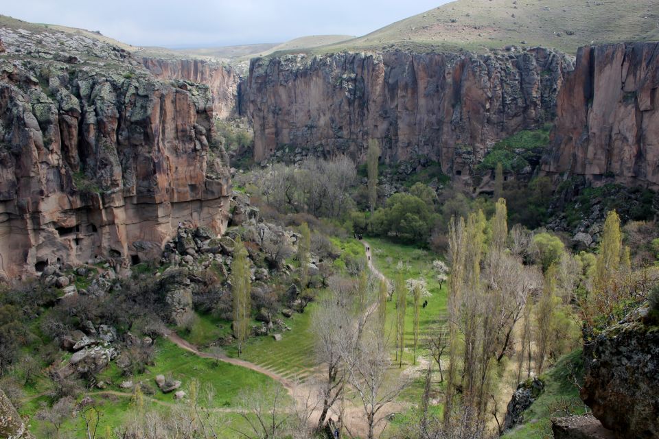 From Istanbul: Cappadocia Highlights 2-Day Tour with Balloon - Your Boutique Cave-Style Hotel: Why the Location Matters