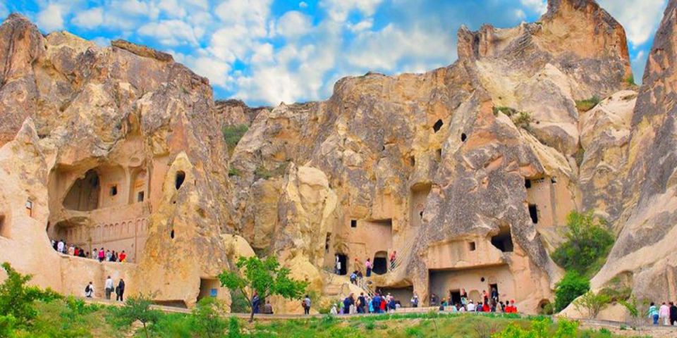 From Istanbul: Cappadocia Highlights 2-Day Tour with Balloon - Day 1 Morning: Uçhisar Castle Views and Rock-Cut Göreme