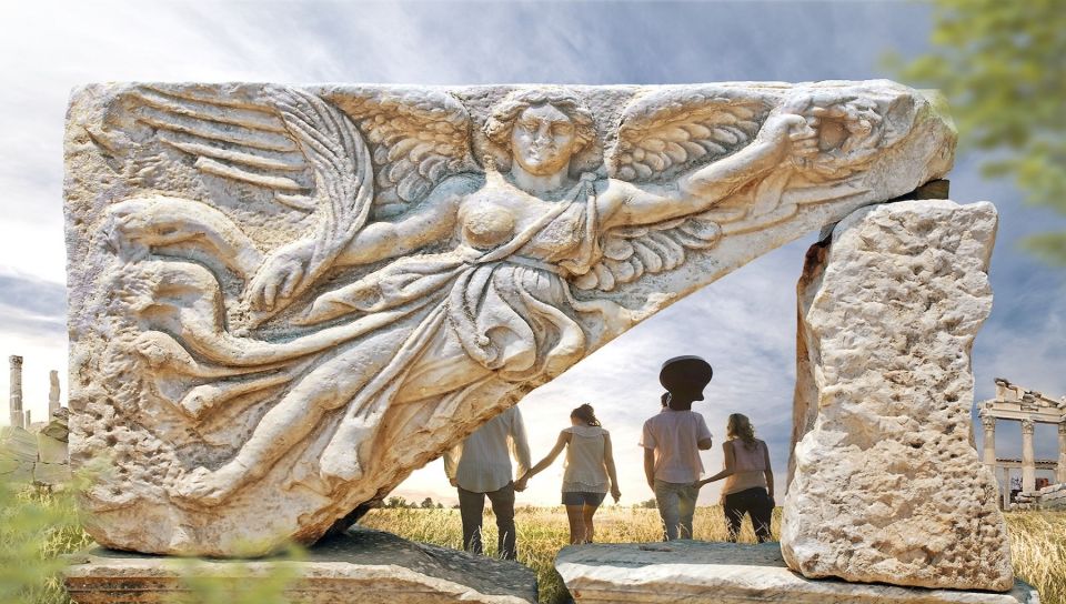 From Istanbul: Ephesus and House of Virgin Mary Day Trip - Lunch, leather shops, and the art of not losing the day