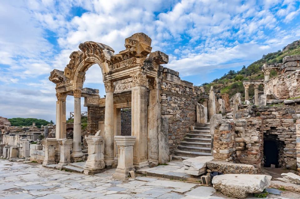 From Istanbul: Ephesus and House of Virgin Mary Day Trip - Temple of Artemis: seeing the Seven Wonders legend in context