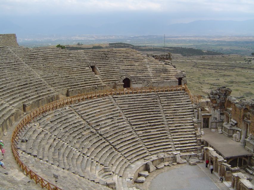 From Istanbul: Pamukkale Day Trip without Flights - Sun, Ruins, and the Right Timing for Views