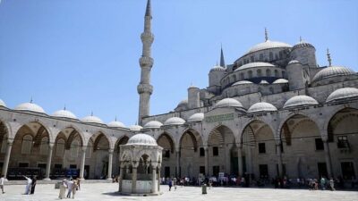 Full-Day Istanbul City Package Tour - Hotel pick-up around 8:30 and the pace to expect by 4 pm