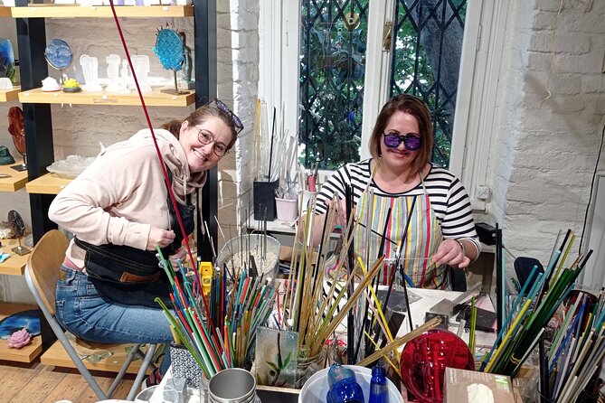 Glass Melting and Shaping with Flame with the Senior Glass Master - Inside Dega Cam Sanat Atölyesi in Beyoğlu: What the Setting Means for You