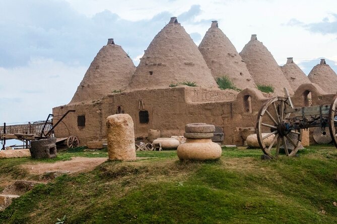 Gobeklitepe and Harran Day Trip from Istanbul - Göbeklitepe: Seeing the Pre-Pottery Neolithic in Real Life