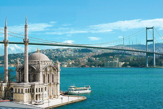 Golden Horn and Bosphorus Boat Tour in Istanbul - When Things Go Wrong: Logistics and Expectations