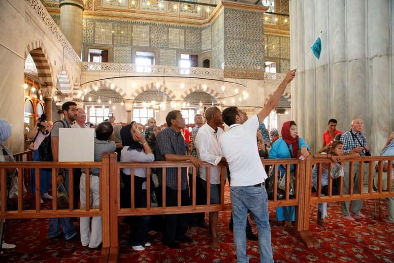 Hagia Sophia & Blue Mosque Half-day Guided, Small Group Tour - Blue Mosque: Iznik tiles, six minarets, and what to look for