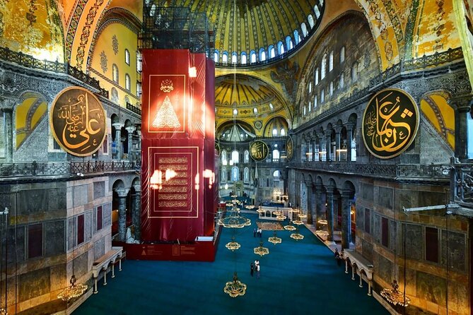 Hagia Sophia, Bosphorus cruise, Blue Mosque, Guided - Small Group - Sultanahmet Lunch Break: Eat, Rest, Reset