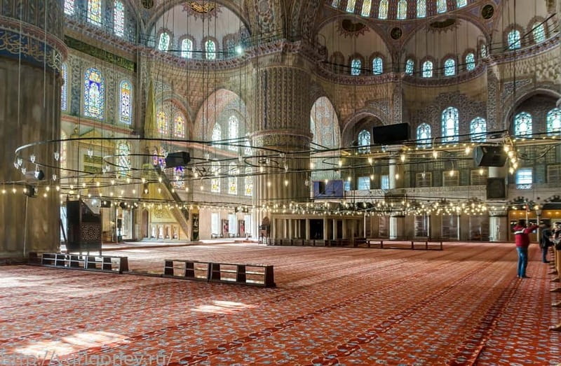 Hagia Sophia, Bosphorus cruise Blue Mosque, Small Group tour - Hagia Sophia: The 6th-Century Masterpiece You’ll Understand Better