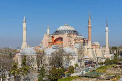 Hagia Sophia & Hippodrome Guided Tours Everyday - Hippodrome stop: Byzantine-era vibes and the German Fountain
