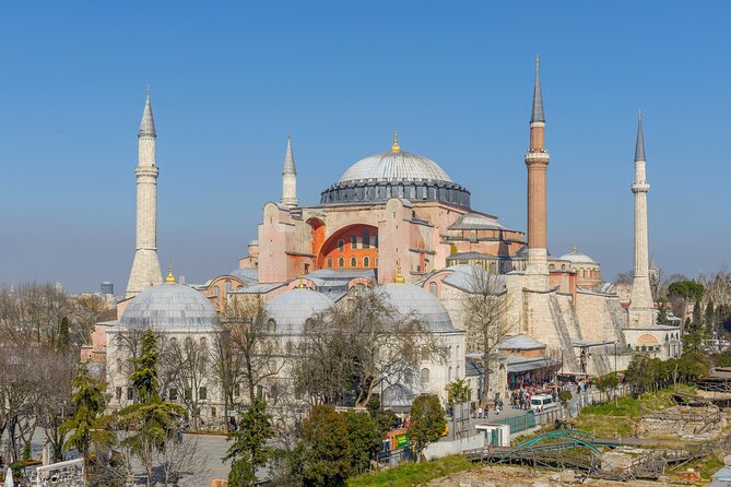 Hagia Sophia & Hippodrome Guided Tours Everyday - Hippodrome stop: Byzantine-era vibes and the German Fountain