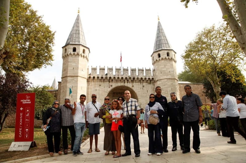 Hagia Sophia, Topkapı Palace, Blue Mosque Guided Small Group - Key highlights worth planning around