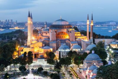 Half Day Old City - Sultan Ahmet Tour - Hippodrome Square: The Old Byzantium Stadium That Still Teaches