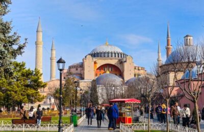 Half Day Old City Tour by Art Historian - Hippodrome Arena: start where Istanbul’s power-symbols began