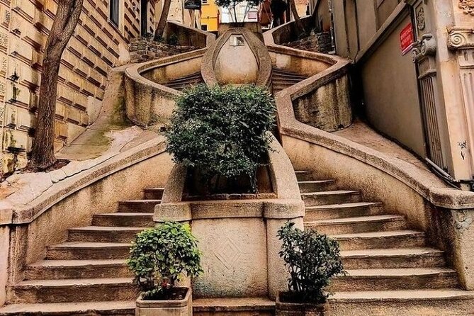 Hidden Gems of the Istanbul: From Galata Tower to Balat - From Kamondo Stairs to SALT Galata: style and real places