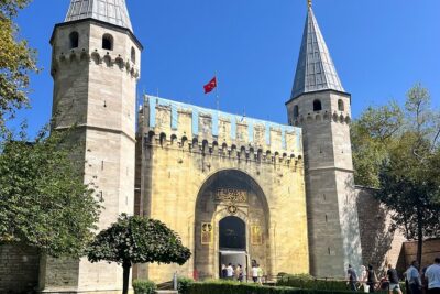 Imperial Traces of Istanbul – Private Guided Signature Tour - Price and extra admissions: what you’re really paying