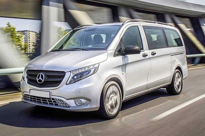 Istanbul Airport Arrival Transfer Service to City Center - Key Points at a Glance