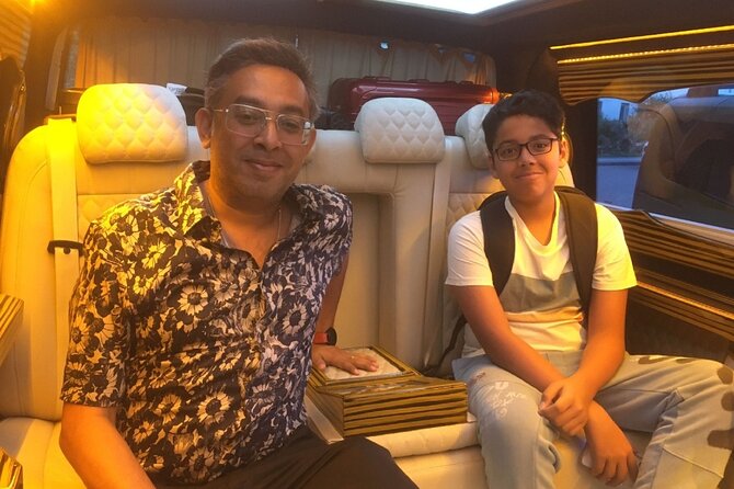 Istanbul Airport Luxury Minivan Transfer Meet Transfer - Communication That Actually Helps: WhatsApp, Fixed Price, and 24/7