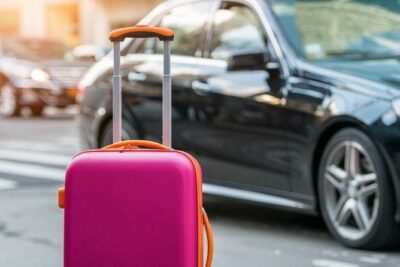 Istanbul Airport to City Centre Private Transfer or Vice Versa (1-13pax) - The Istanbul Airport meet-and-greet: where your driver actually waits