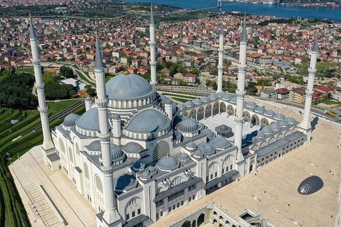 Istanbul Asia and Europe Tour By Bus And Bosphorus Cruise - Camlica Hill: Your First Big Bosphorus View