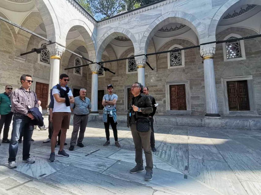 Istanbul: Asian Side Uskudar & Kadiköy Tour with Lunch - Moda Quarter Stops: Churches, Mosques, and Mansions Along the Way