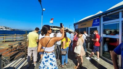 Istanbul: Asian Side Walking Tour with Ferry Ride - The intercontinental ferry ride: the best way to see the skyline