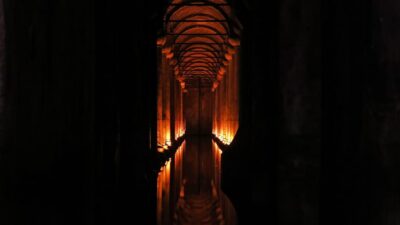 Istanbul: Basilica Cistern Skip-the-Ticket-Line Guided Tour - Skip-the-line: what it does, and what it doesn’t