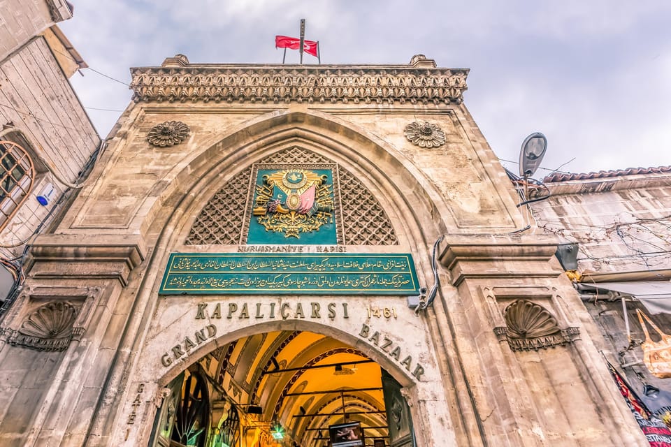 Istanbul: Best City Highlights Guided Tour with Tukish Lunch - Topkapi Palace: The Ottoman Centerpiece You Shouldn’t Rush