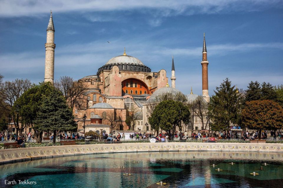 istanbul best off full day private tour - Hippodrome stop: ancient politics behind a few surviving monuments