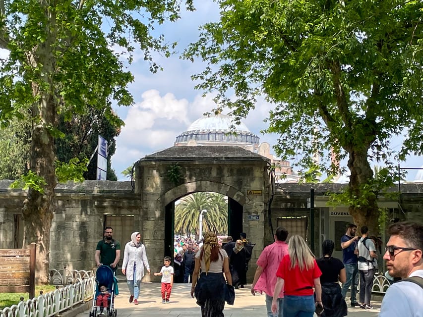 Istanbul: Blue Mosque, Basilica Cistern, & Hagia Sophia Tour - What the Itinerary Feels Like in Practice (Stop by Stop)