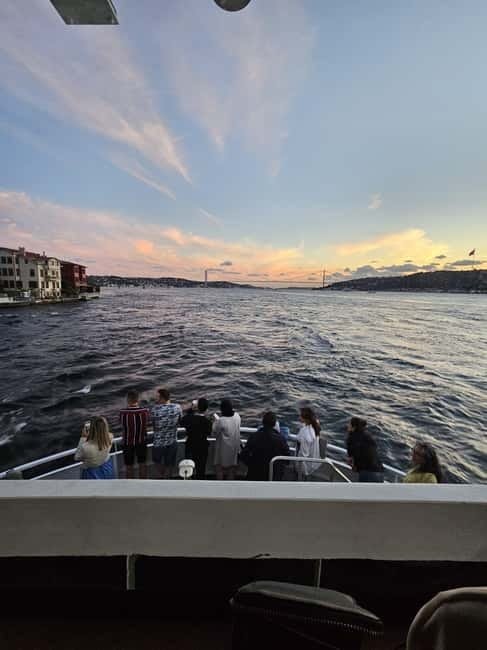 Istanbul: Bosphorous Asian Side Boat Cruise Morning - What’s included (and what you’ll likely want to budget for)