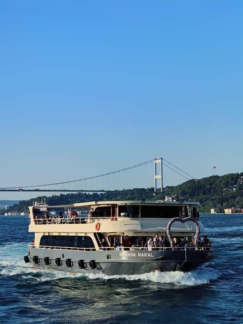 Istanbul: Bosphorous Asian Side Boat Cruise Morning - Getting on İBRAHIM NARAL: timing, meeting points, and what to expect when the boat shows up