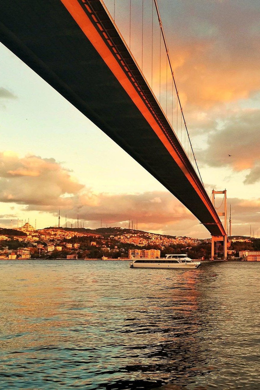 Istanbul: Bosphorus Boat Cruise - Old City Walls and the Golden Horn: Where the Story Gets Better