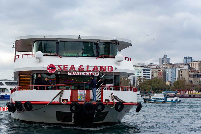 Istanbul Bosphorus Boat Cruise Tour ( MORNİNG or SUNSET ) - Under-Bridge Storytelling: Dolmabahçe and Ortaköy Views