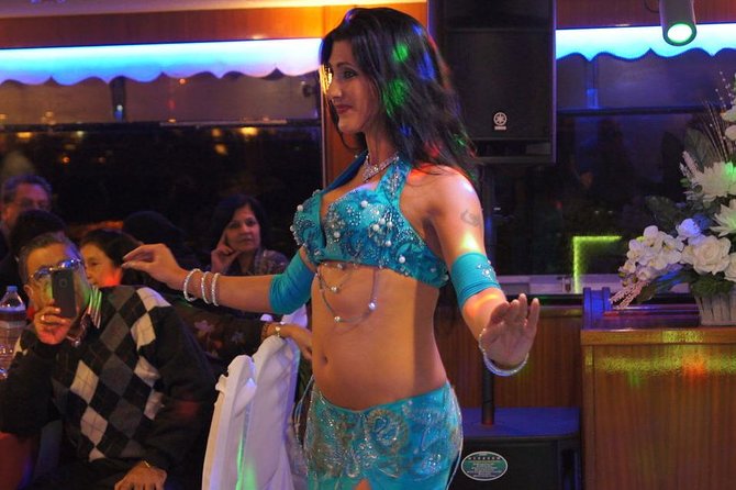 Istanbul Bosphorus Cruise with Dinner and Entertainment - The Route: Dolmabahçe, Beylerbeyi, and the “Europe Meets Asia” Feel