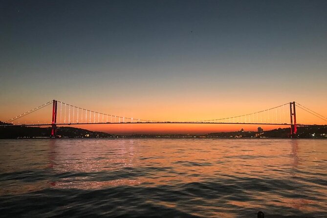 Istanbul Bosphorus Dinner Cruise and Turkish Night Show - Where It Starts: Elite Dinner Cruise on the Beyoğlu Side