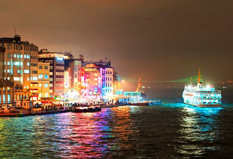 Istanbul: Bosphorus Dinner Cruise Incl. Drinks with Transfer - Why a Bosphorus dinner cruise works so well at night