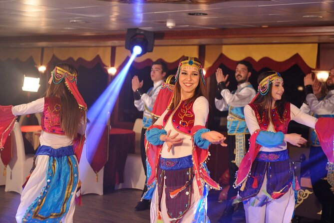 Istanbul Bosphorus Dinner Cruise Turkish Night Show All inclusive - Dolmabahçe Palace and Ortaköy Mosque: The Waterfront Stops You’ll Recognize