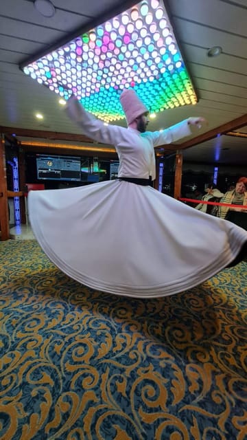 Istanbul: Bosphorus Dinner Cruise with Entertainment - Unlimited soft drinks: included, but service still matters