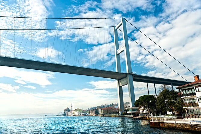 İstanbul Bosphorus Dinner Cruise with Traditional Turkish Show - A Bosphorus Night Sail That Changes How You See Istanbul