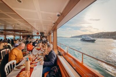 Istanbul: Bosphorus Dinner Cruise with Turkish Night Show - Hotel Pickup and Coach Transport: Worth It, Especially at Night