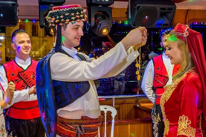 Istanbul: Bosphorus Dinner Cruise with Turkish Show - Making the Most of Your Photos and the Deck Time