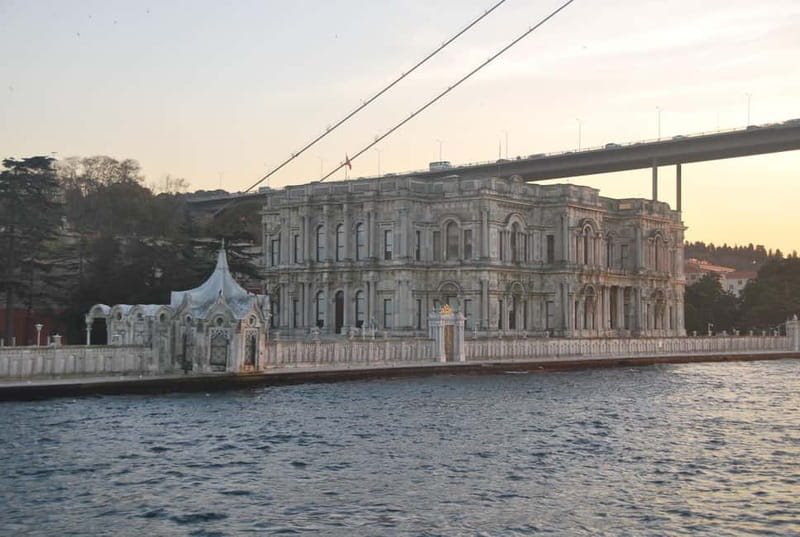 Istanbul: Bosphorus Lunch Cruise with Guide - Price and Value: Is It Worth $20?
