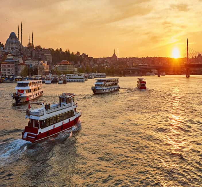 Istanbul Bosphorus Morning Cruise Guided Tour - How the guided audio makes the sights click